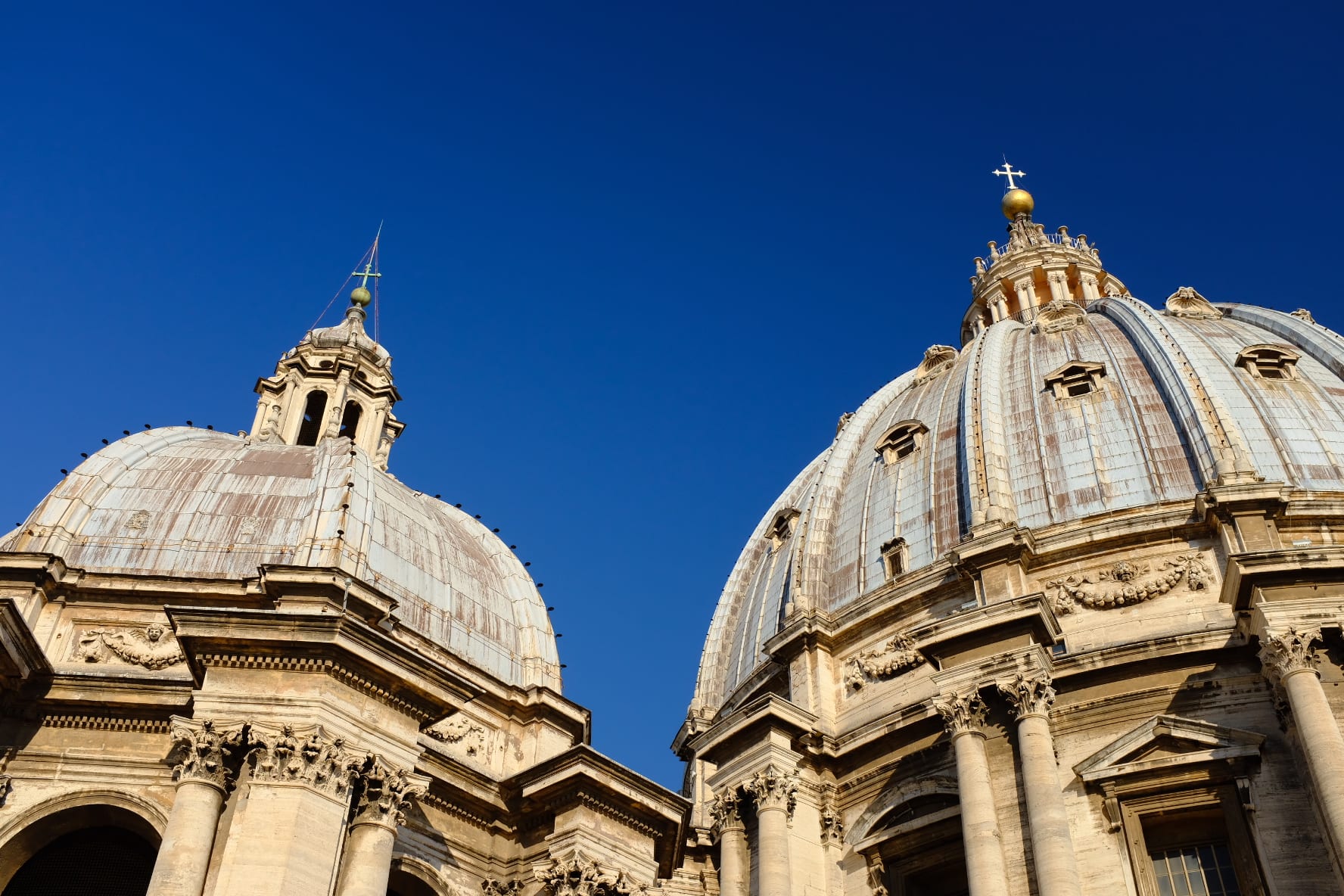 Vatican Peters Basilica Outside